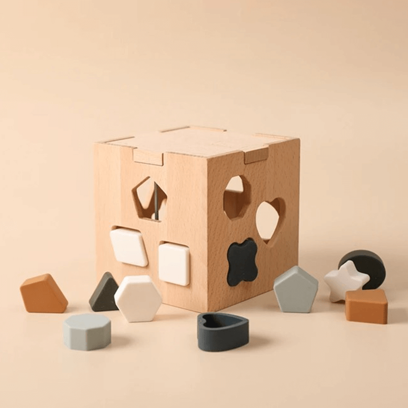 Montessori - Aktivitätswürfel aus Holz mit geometrischer Form aus Silikon